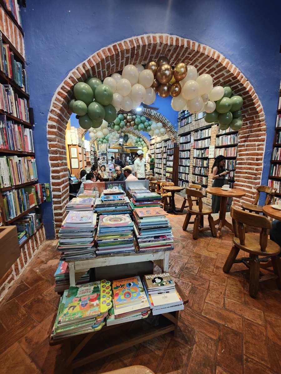 20250201_01_Cartagena-librairie