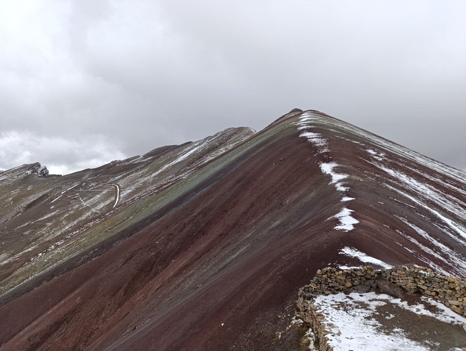 20250627_02_MontanaDeColores
