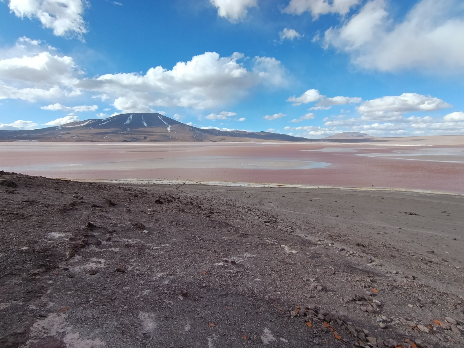 20250726_105_TourSurLipezUyuni_LagunaColorada_J2